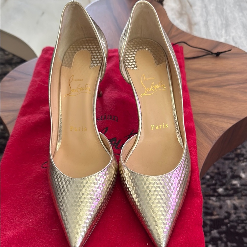 Christian Louboutin Gold Women's Pumps D’Orsay Iriza mid heel red bottoms 7 - Picture 5 of 7